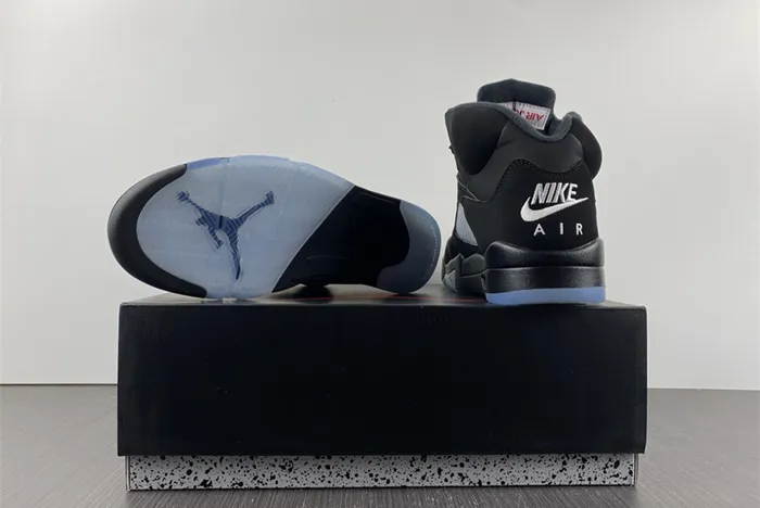 Air Jordan 5 Metallic Black 845035-003