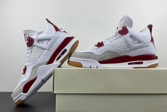 Nike SB x Air Jordan 4 DR5415-160