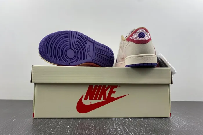 Travis Scott x Air Jordan 1 Low DM7866-952