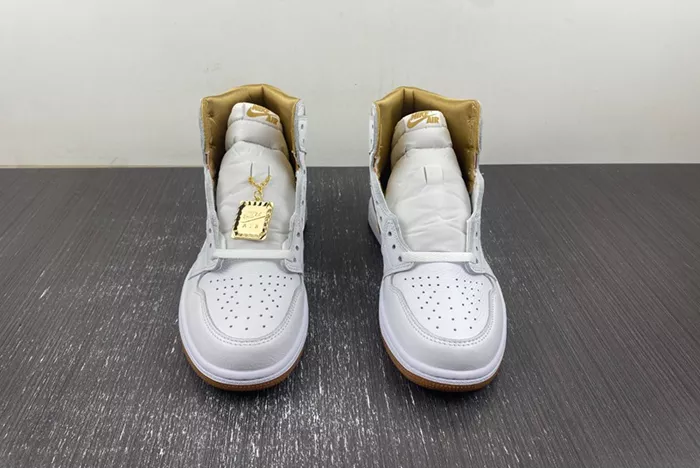 Air Jordan 1 Retro HI OG FD2596-107