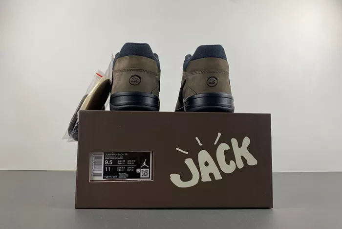 Travis Scott x Air Jordan 1 Low JACK FZ8117-204
