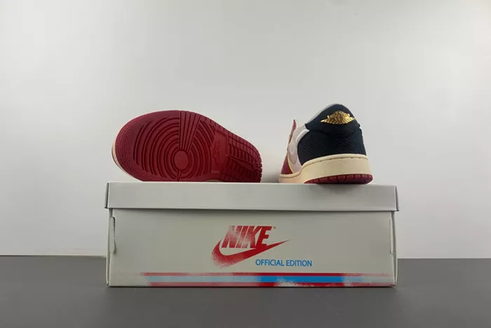Trophy Room x Air Jordan 1 Low OG “Rookie Card: Home” HV6157-100